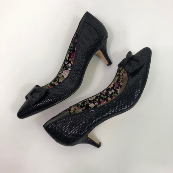 Seychelles Shoes - Seychelles Black Sequin Bow Kitten Heels